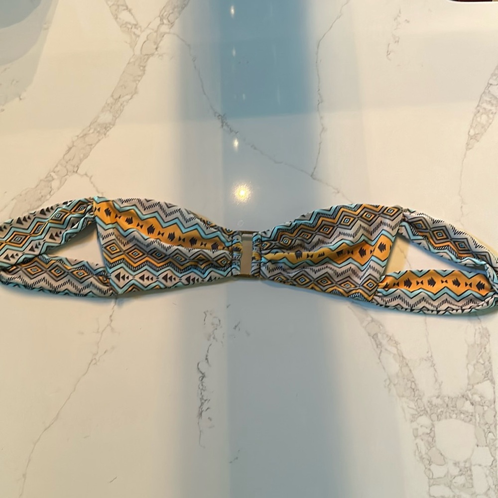 Boys and arrows bikini top